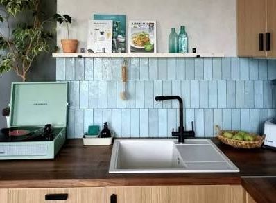 EQUIPE ARTISAN AQUA türkizkék fürdőszoba csempe EQUIPE ARTISAN AQUA türkizkék fürdőszoba csempe