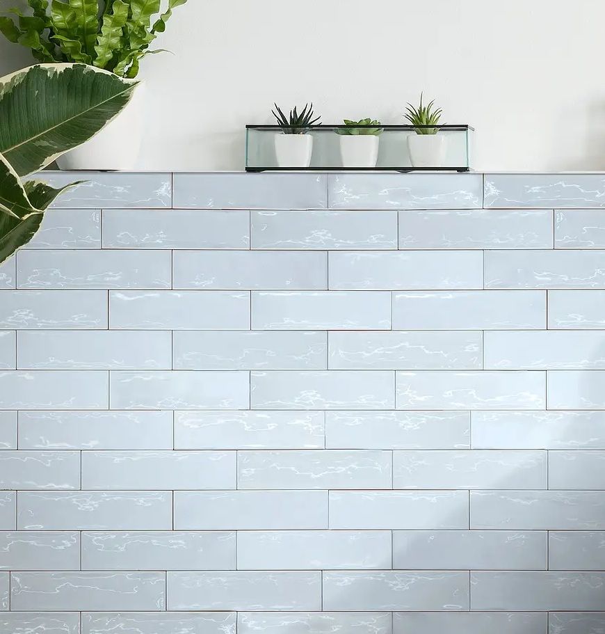 6,5x20 CE EMPORIO MAUI White fehér fényes rusztikus felületű tónusos csempe 6,5x20 CE EMPORIO MAUI White fehér fényes rusztikus felületű tónusos csempe