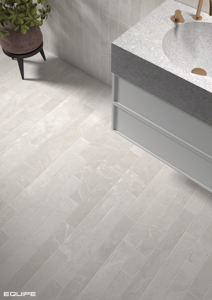 EQUIPE MARMORIS WHITE matt TÖRTFEHÉR márvámnyos hosszúkás UNI burkolat EQUIPE MARMORIS WHITE matt TÖRTFEHÉR márvámnyos hosszúkás UNI burkolat