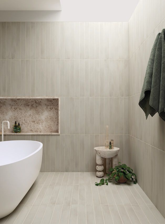 STONELLA SILVER BREEZE meleg szürke színű csúszásmentes padló és falburkolat