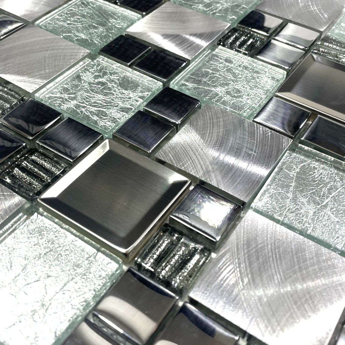 SILVERMAX Ezüstös prémium különleges mozaik csempe SILVERMAX Ezüstös prémium különleges mozaik csempe
